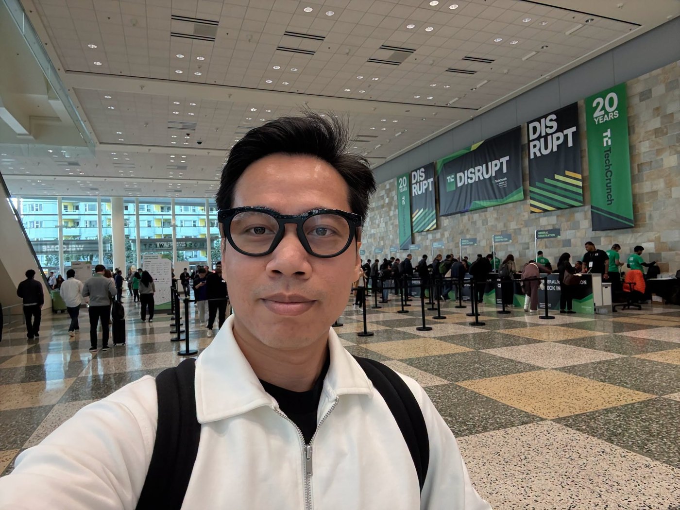 Sơn tại TechCrunch Disrupt